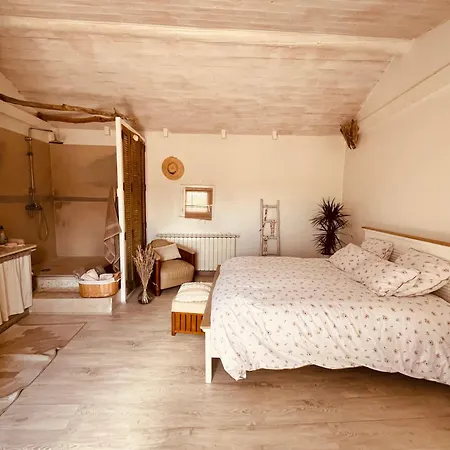 La Maison Du Bougainvillier